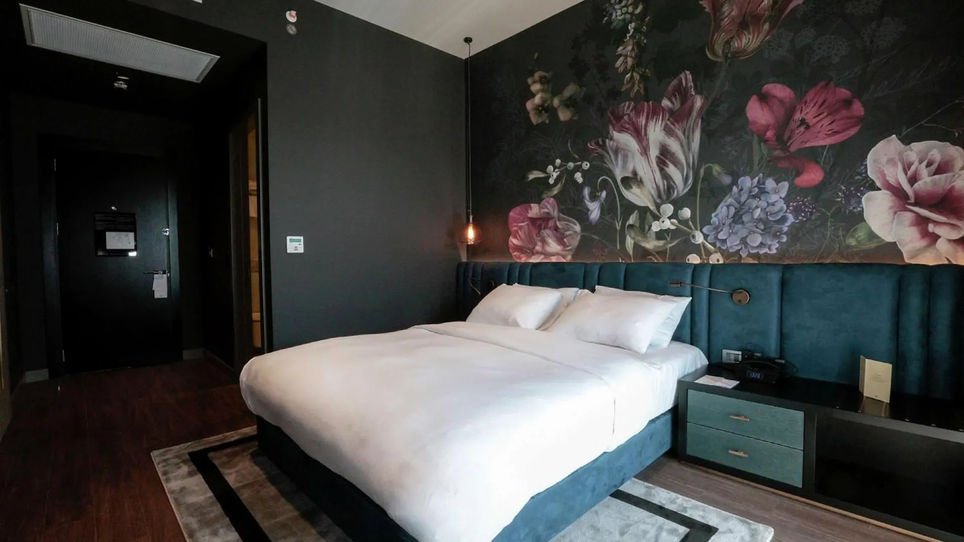 ****  Doubletree By Hilton Izmir Airport Hotel Turkey