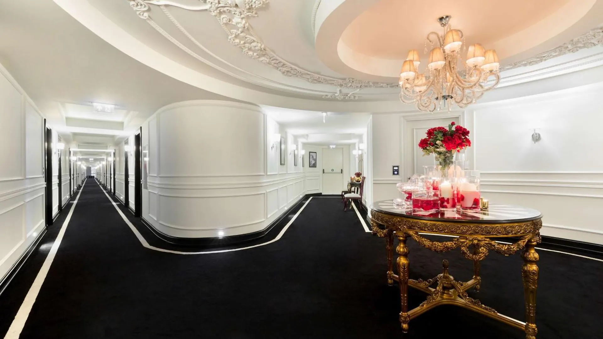 Отель Doubletree By Hilton Izmir Airport