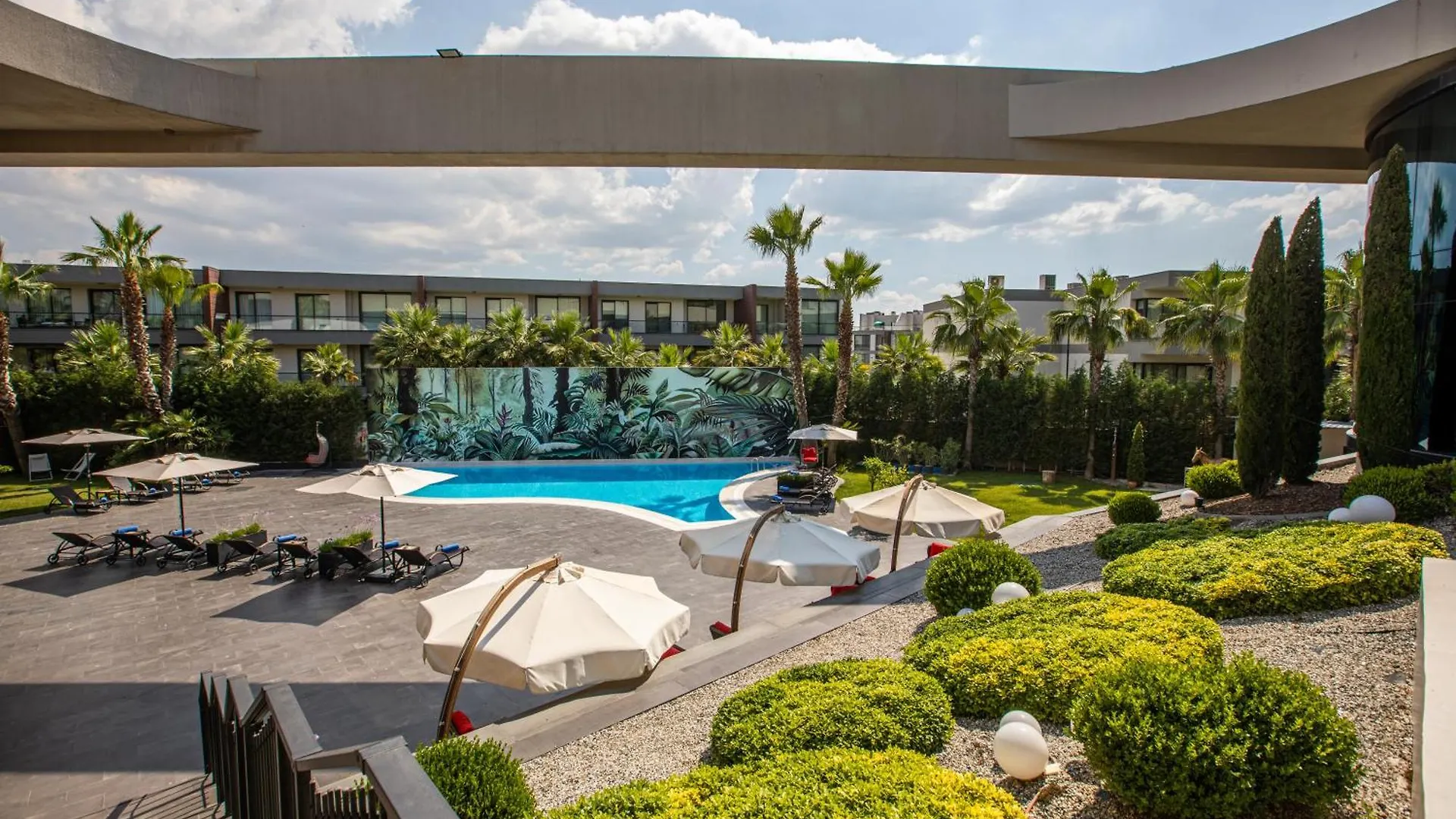 Отель Doubletree By Hilton Izmir Airport Турция